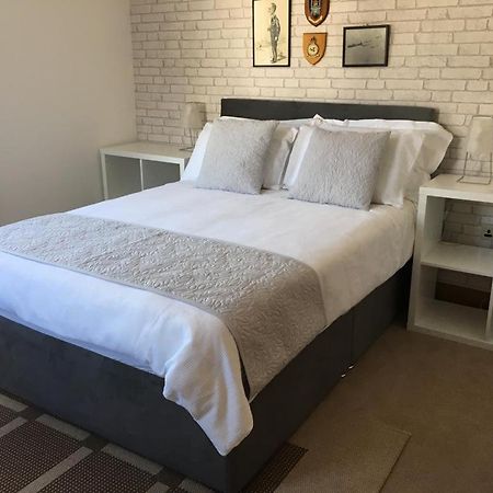 B&B At No 4 Biggar Exteriör bild